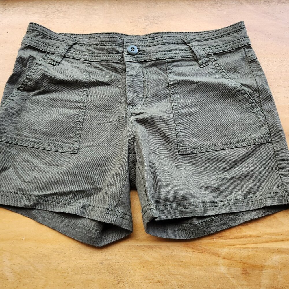 Prana Tess Olive Green Shorts